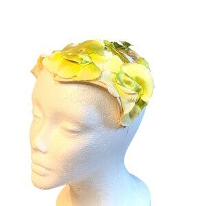 Ladies Green and Ivory Silk Flowers Hat Vintage